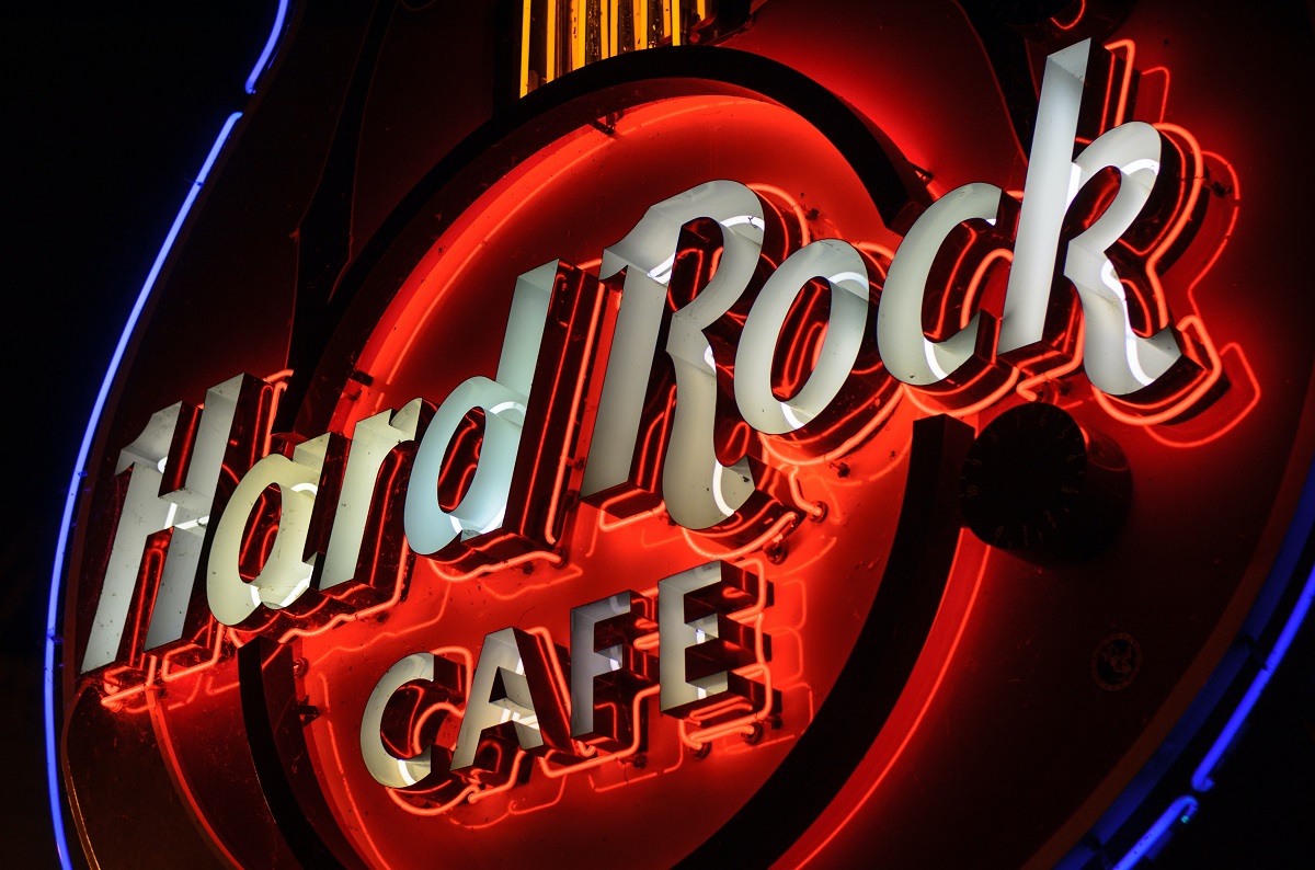Hard-rock-cafe.jpg